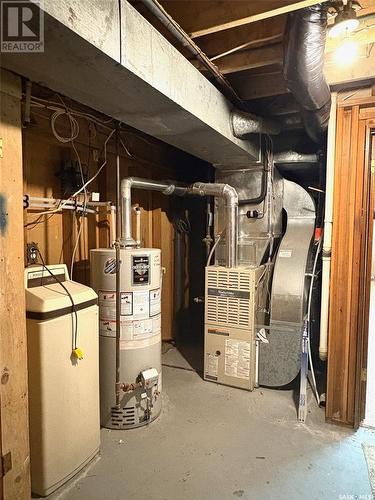 1125 Broadview Road, Esterhazy, SK - Indoor Photo Showing Basement