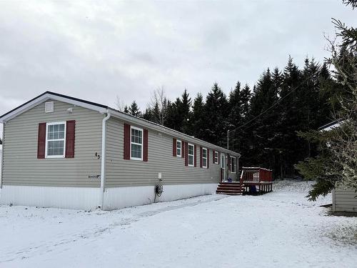 43 Dhugald Drive, Salmon River, NS 