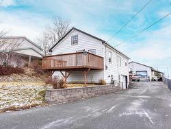 93 Howard Avenue  Eastern Passage, NS B3G 1M4