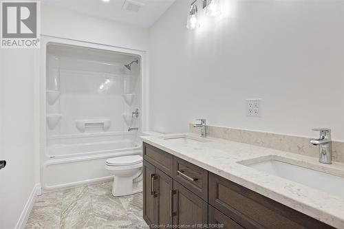 1223 Campana Crescent, Lakeshore, ON - Indoor Photo Showing Bathroom