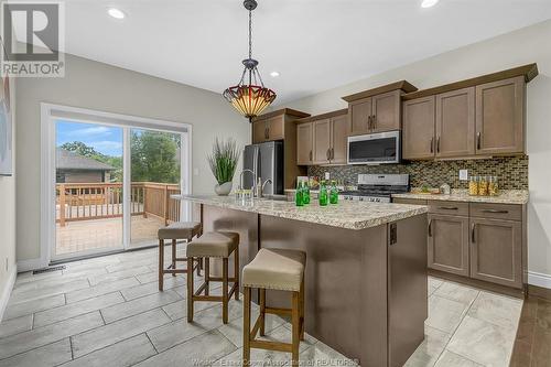 630 International Avenue, Lasalle, ON - Indoor Photo Showing Kitchen With Upgraded Kitchen