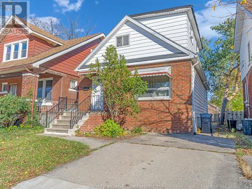 664 Rankin, Windsor, ON - Outdoor