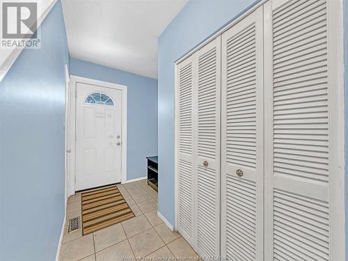 664 Rankin, Windsor, ON - Indoor Photo Showing Other Room