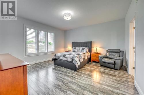 350 Sawgrass Place, Sarnia, ON - Indoor Photo Showing Bedroom