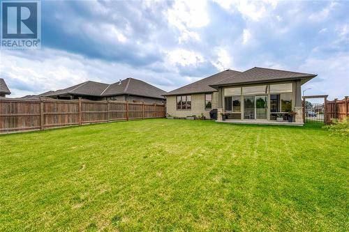 350 Sawgrass Place, Sarnia, ON - Outdoor With Backyard