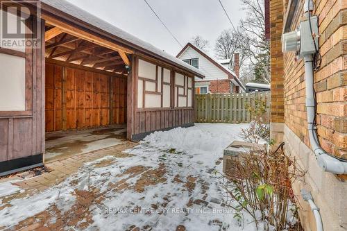 105 Windsor Crescent, London, ON - Outdoor