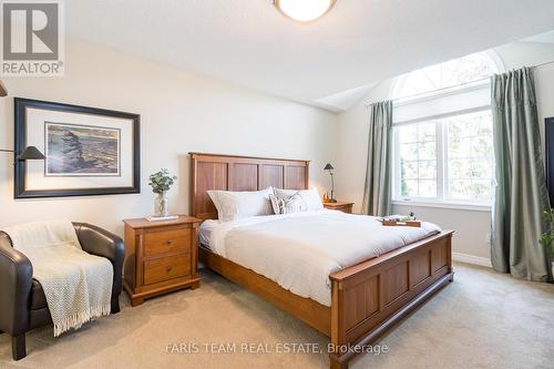 15 Fawn Crescent, Barrie, ON - Indoor Photo Showing Bedroom