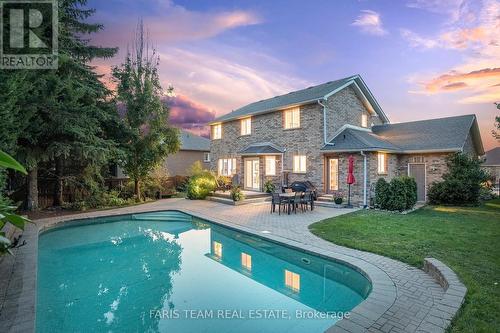 15 Fawn Crescent, Barrie, ON - Outdoor With In Ground Pool