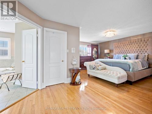 25 Ribbon Drive, Brampton, ON - Indoor Photo Showing Bedroom