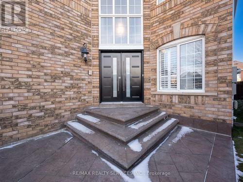 25 Ribbon Drive, Brampton, ON - Outdoor