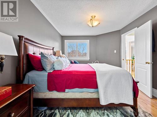 25 Ribbon Drive, Brampton, ON - Indoor Photo Showing Bedroom