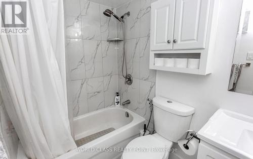 310 - 15 Kensington Road W, Brampton, ON - Indoor Photo Showing Bathroom