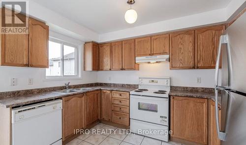 79 - 4950 Albina Way, Mississauga, ON - Indoor Photo Showing Kitchen With Double Sink