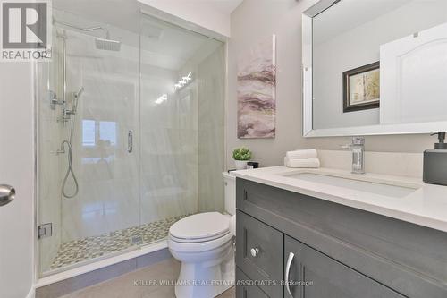 3082 Highbourne Crescent, Oakville, ON - Indoor Photo Showing Bathroom