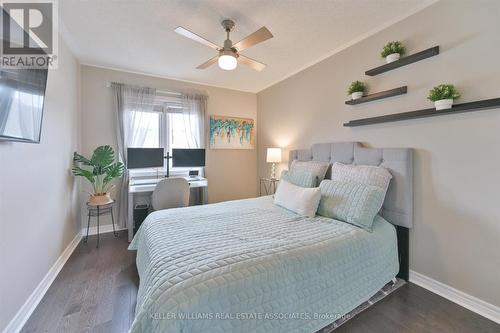 3082 Highbourne Crescent, Oakville, ON - Indoor Photo Showing Bedroom