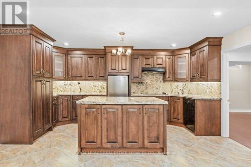 1387 Ferncrest Road, Oakville, ON - Indoor Photo Showing Kitchen