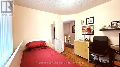 19 River Rock Crescent, Brampton, ON - Indoor