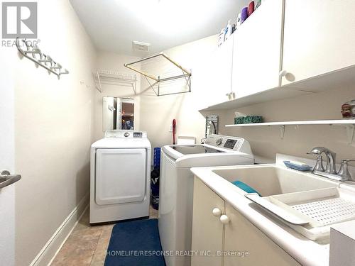 19 River Rock Crescent, Brampton, ON - Indoor Photo Showing Laundry Room