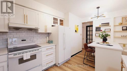 3161 The Credit Woodlands, Mississauga, ON - Indoor Photo Showing Kitchen