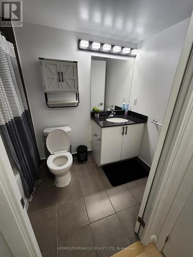 407 - 800 Lawrence Avenue W, Toronto, ON - Indoor Photo Showing Bathroom