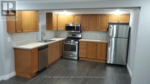 Lower - 376 Talbot Street, Hamilton, ON - Indoor Photo Showing Kitchen With Stainless Steel Kitchen With Double Sink