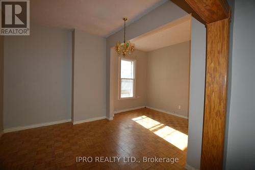 164 Macnab Street N, Hamilton, ON - Indoor Photo Showing Other Room