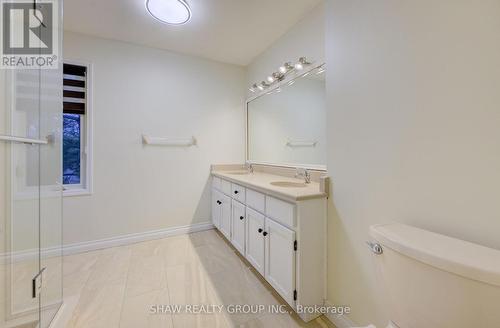 40 Linda Drive, Cambridge, ON - Indoor Photo Showing Bathroom