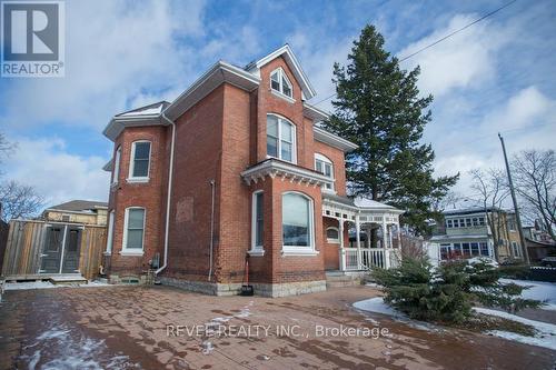 40 Arthur Street, Brantford, ON - Outdoor With Facade