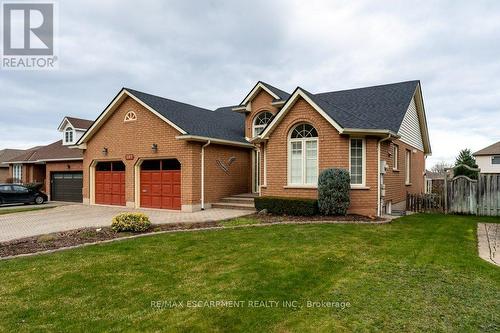 107 Dorchester Drive, Grimsby, ON - Outdoor With Facade