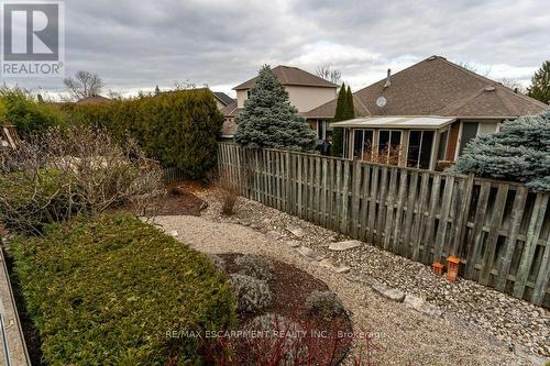 107 Dorchester Drive, Grimsby, ON - Outdoor