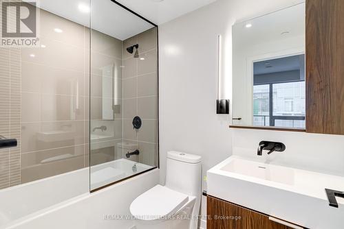 522N - 117 Broadway Avenue, Toronto, ON - Indoor Photo Showing Bathroom