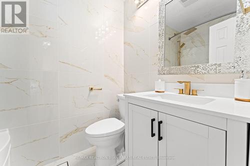 17 Wyvern Road, Toronto, ON - Indoor Photo Showing Bathroom