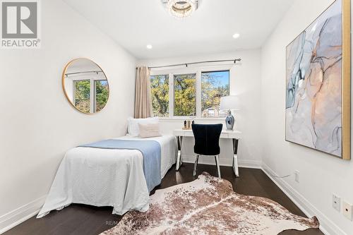 17 Wyvern Road, Toronto, ON - Indoor Photo Showing Bedroom