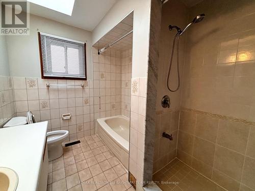 191 Oliver Lane, Vaughan, ON - Indoor Photo Showing Bathroom