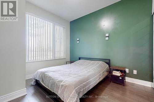 106 - 325 South Park Road, Markham, ON - Indoor Photo Showing Bedroom