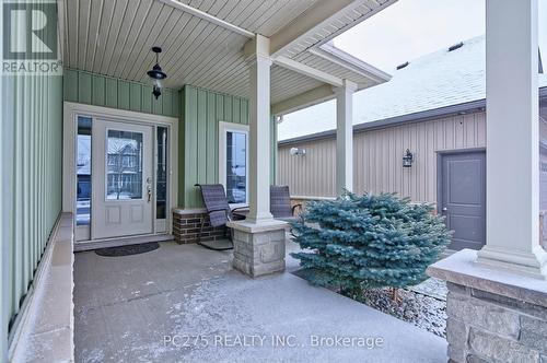 32 Abbott Street, Strathroy-Caradoc (Se), ON - Outdoor With Deck Patio Veranda