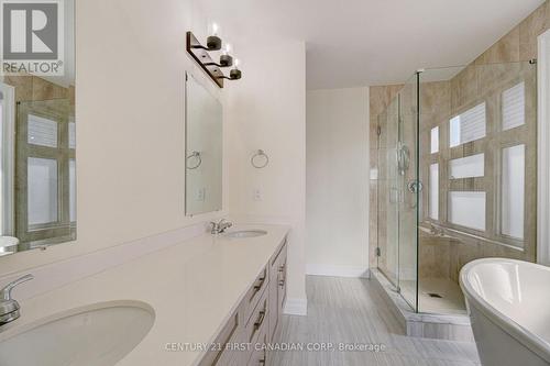 2808 Heardcreek Trail, London, ON - Indoor Photo Showing Bathroom