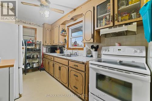 172 Queen Street, Port Colborne, ON - Indoor Photo Showing Kitchen With Double Sink