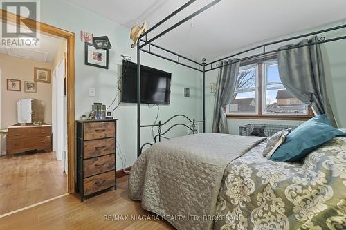 172 Queen Street, Port Colborne, ON - Indoor Photo Showing Bedroom