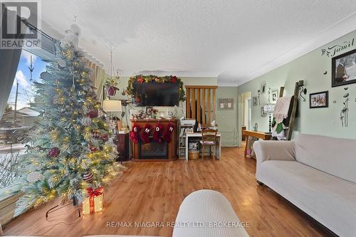 172 Queen Street, Port Colborne, ON - Indoor