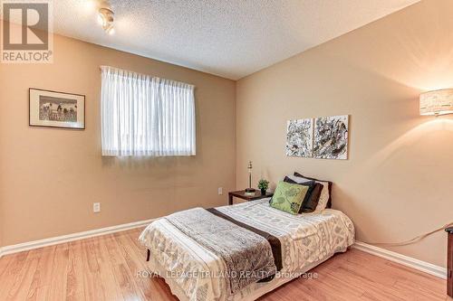 6690 Beattie Street, London, ON - Indoor Photo Showing Bedroom