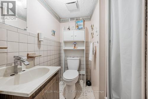 94 Archibald Street, Brampton, ON - Indoor Photo Showing Bathroom