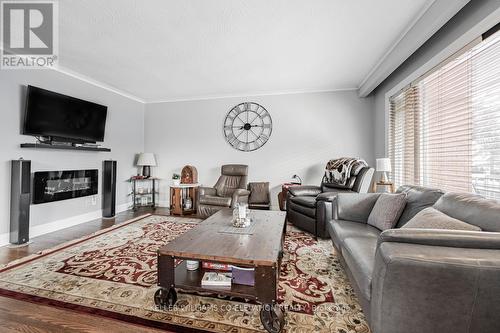 94 Archibald Street, Brampton, ON - Indoor Photo Showing Living Room With Fireplace