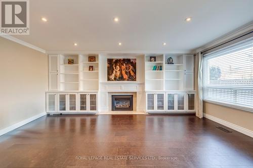 1143 Chapelton Place, Oakville, ON - Indoor With Fireplace