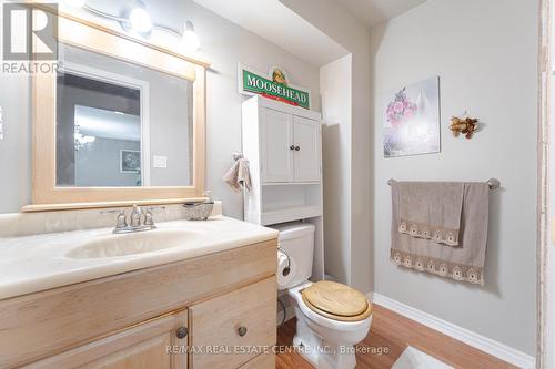 17 Ashurst Crescent, Brampton, ON - Indoor Photo Showing Bathroom