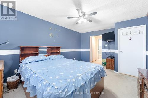 17 Ashurst Crescent, Brampton, ON - Indoor Photo Showing Bedroom