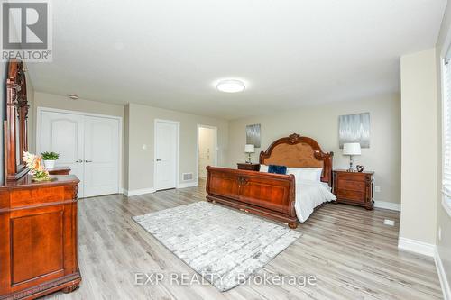 63 Lightheart Drive, Caledon, ON - Indoor Photo Showing Bedroom