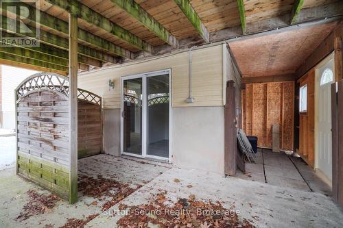 725 11Th Street W, Owen Sound, ON - Outdoor With Exterior