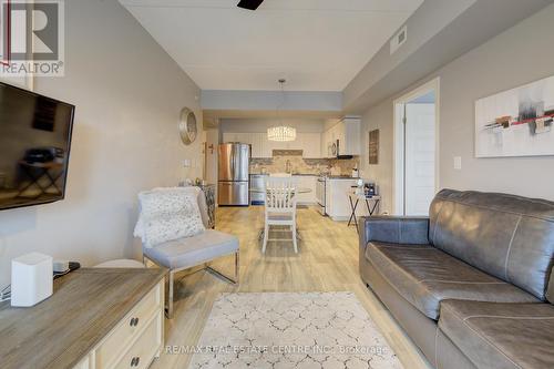 612 - 155 Water Street S, Cambridge, ON - Indoor Photo Showing Living Room