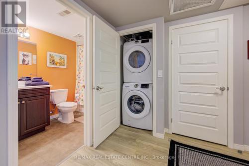 612 - 155 Water Street S, Cambridge, ON - Indoor Photo Showing Laundry Room